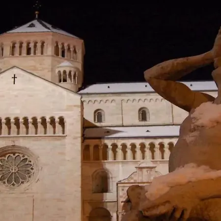 Interno 77: Sunny With Fast Fiber Internet For Couples * Trento