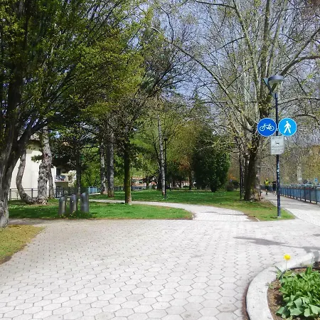 Interno 77 Di Tss' - Soleggiato Con Ampie Finestre & Internet Veloce Con Fibra - Perfetto Per Coppie Apartment Trient