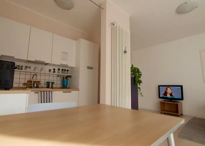 Interno 77 Di Tss' - Soleggiato Con Ampie Finestre & Internet Veloce Con Fibra - Perfetto Per Coppie Lejlighed