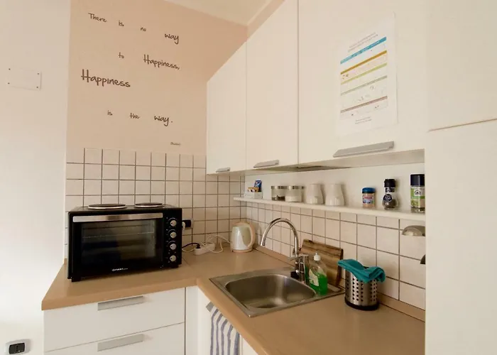 Apartament Interno 77 Di Tss' - Soleggiato Con Ampie Finestre & Internet Veloce Con Fibra - Perfetto Per Coppie